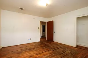 8215 Glencrest St, Houston, TX 77061 - Photo 22