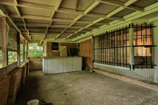 8215 Glencrest St, Houston, TX 77061 - Photo 30