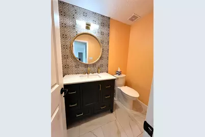 4006 Breakwood Drive, Houston, TX 77025 - Photo 14