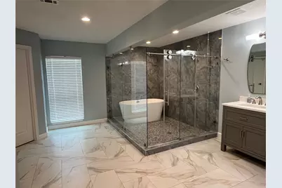 4006 Breakwood Drive, Houston, TX 77025 - Photo 34