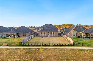 12114 Champion's Frst Dr, Mont Belvieu, TX 77535 - Photo 26