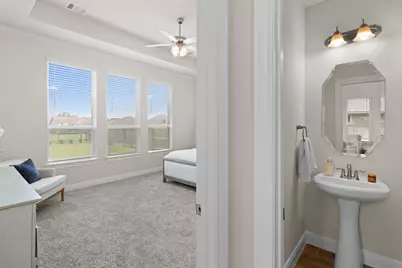12114 Champions Forest Drive, Mont Belvieu, TX 77535 - Photo 14