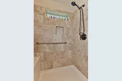 461 Twin Lakes Boulevard W, West Columbia, TX 77486 - Photo 18