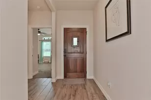 461 Twin Lakes Blvd W, West Columbia, TX 77486 - Photo 4