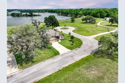461 Twin Lakes Boulevard W, West Columbia, TX 77486 - Photo 32