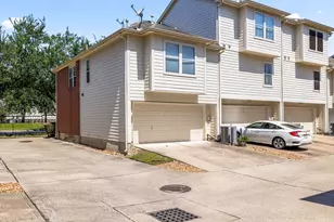 902 Memorial Heights Dr, Houston, TX 77007 - Photo 20