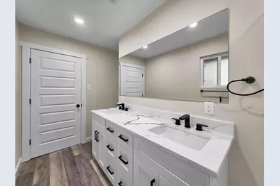 106 Cherry Drive, Lumberton, TX 77657 - Photo 32