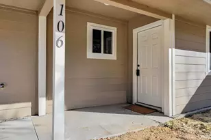 106 Cherry Dr, Lumberton, TX 77657 - Photo 4