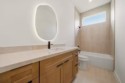 8203 Calhoun Street #A/B, Houston, TX 77033 - Photo 32