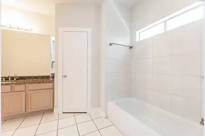 2616 Starboard Point Drive, Houston, TX 77054 - Photo 10