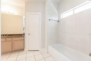2616 Starboard Point Dr, Houston, TX 77054 - Photo 10