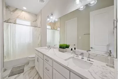 823 Mansfield Street #H, Houston, TX 77091 - Photo 6