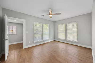 3916 Kennon Street, Houston, TX 77009 - Photo 12