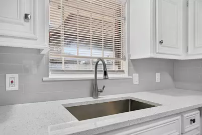 6127 Rietta Street, Houston, TX 77016 - Photo 14