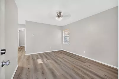 6127 Rietta Street, Houston, TX 77016 - Photo 8