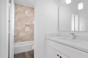 7502 Carver Rd, Houston, TX 77088 - Photo 18