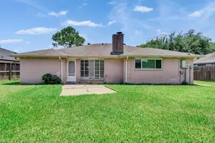 11010 Whittingham Ln, Houston, TX 77099 - Photo 20