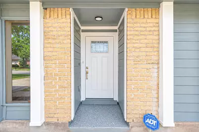 11935 River Meadow Lane, Meadows Place, TX 77477 - Photo 4