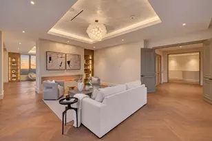 1275 S Post Oak Ln, Houston, TX 77056 - Photo 10