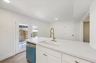 1525 Bonanza Rd, Houston, TX 77062 - Photo 12