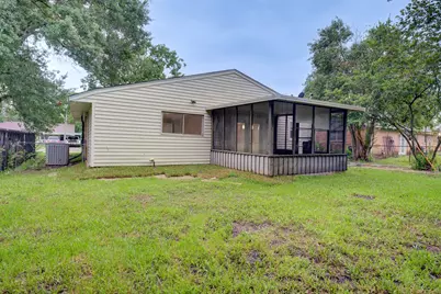 5535 Elm Springs Drive, Houston, TX 77048 - Photo 38