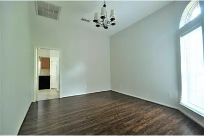 146 Chandler Court, Sugar Land, TX 77479 - Photo 4