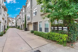 126 Detering St, Houston, TX 77007 - Photo 2
