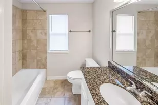 126 Detering St, Houston, TX 77007 - Photo 28