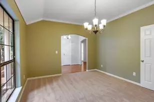 195 Coral Gables, Trinity, TX 75862 - Photo 8