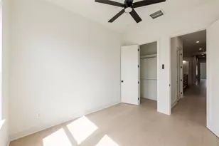 1122 E 27th St, Houston, TX 77009 - Photo 42