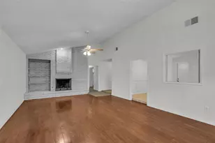 2023 Shadow Rock Dr, Kingwood, TX 77339 - Photo 2