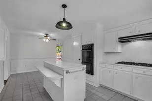 2023 Shadow Rock Dr, Kingwood, TX 77339 - Photo 18