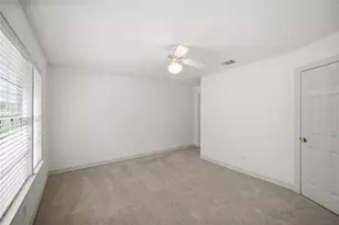 23203 Gatecreek Ct, Katy, TX 77494 - Photo 32