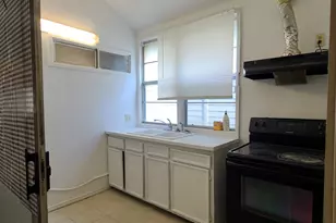 6342 Gladewell Dr, Houston, TX 77072 - Photo 10