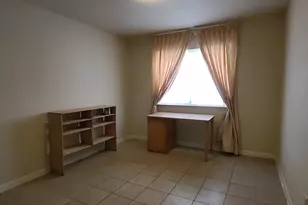 6342 Gladewell Dr, Houston, TX 77072 - Photo 18