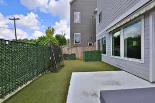 1523 Aldana Pl, Houston, TX 77055 - Photo 34