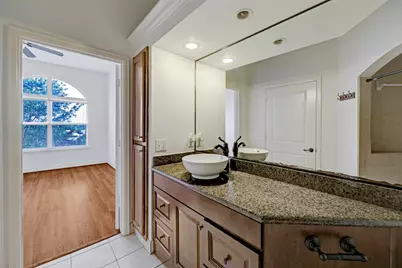 2203 Dorrington Street #406, Houston, TX 77030 - Photo 16