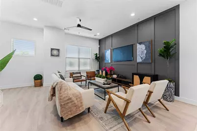 2528 Live Oak Street, Houston, TX 77004 - Photo 2