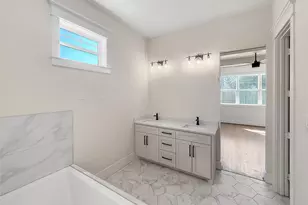 4113 Lemac Dr, Houston, TX 77025 - Photo 14