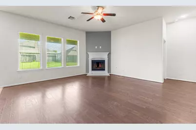 1535 Heartwood Drive Drive, Conroe, TX 77384 - Photo 10