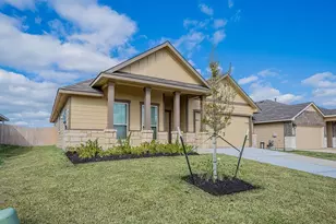 1014 Davy St, Brenham, TX 77833 - Photo 2