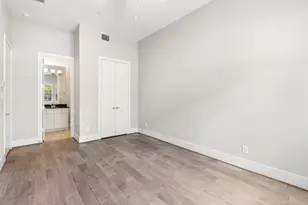 2653 Fountain Key Blvd, Houston, TX 77008 - Photo 10