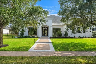 4212 Tuscany Court, Bryan, TX 77802 - Photo 2