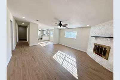 1312 Travis Street, Nederland, TX 77627 - Photo 6