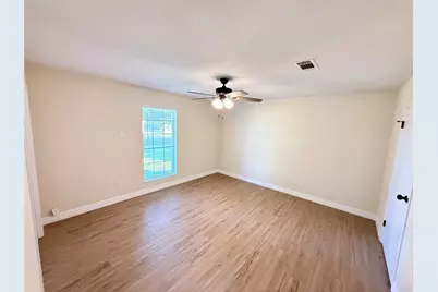 1312 Travis Street, Nederland, TX 77627 - Photo 28