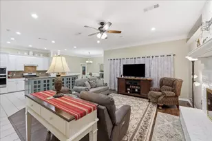 6329 Bentwater Dr, Orange, TX 77632 - Photo 4