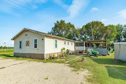 302 Britt Bailey Blvd, Angleton, TX 77515 - Photo 26