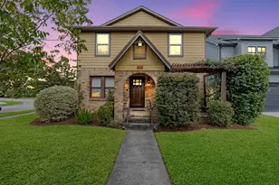 701 E 17th St, Houston, TX 77008 - Photo 1