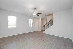 107 Silver Sky Ct, Conroe, TX 77304 - Photo 6