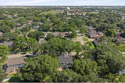3030 Broadmoor Drive, Sugar Land, TX 77478 - Photo 36